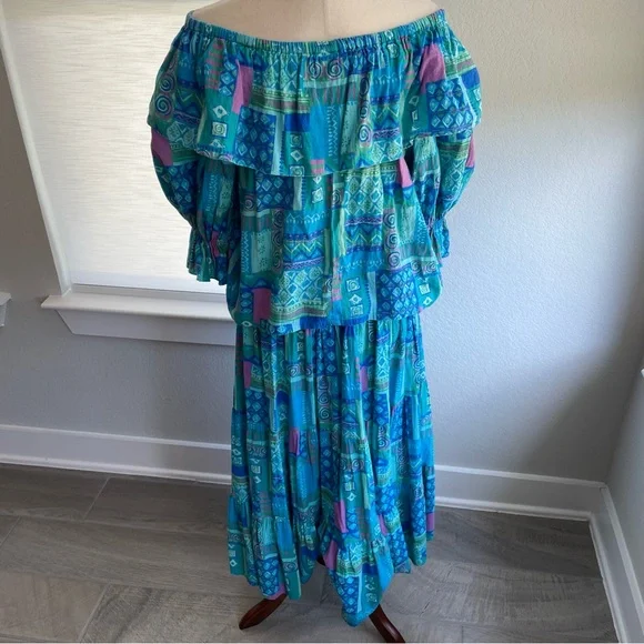 Vintage Two Piece Maxi Skirt Set with Top ResortWear Beach Dress Size Small v - Picture 4 of 12